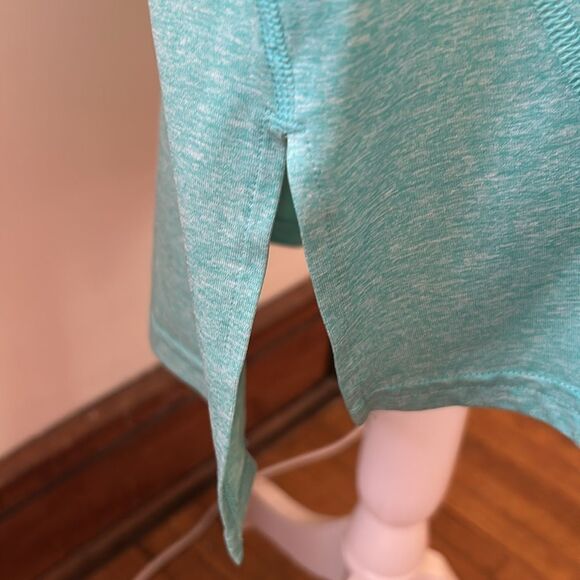 Tek Gear green short sleeve athletic shirt
Size 1X EUC - Picture 5 of 8